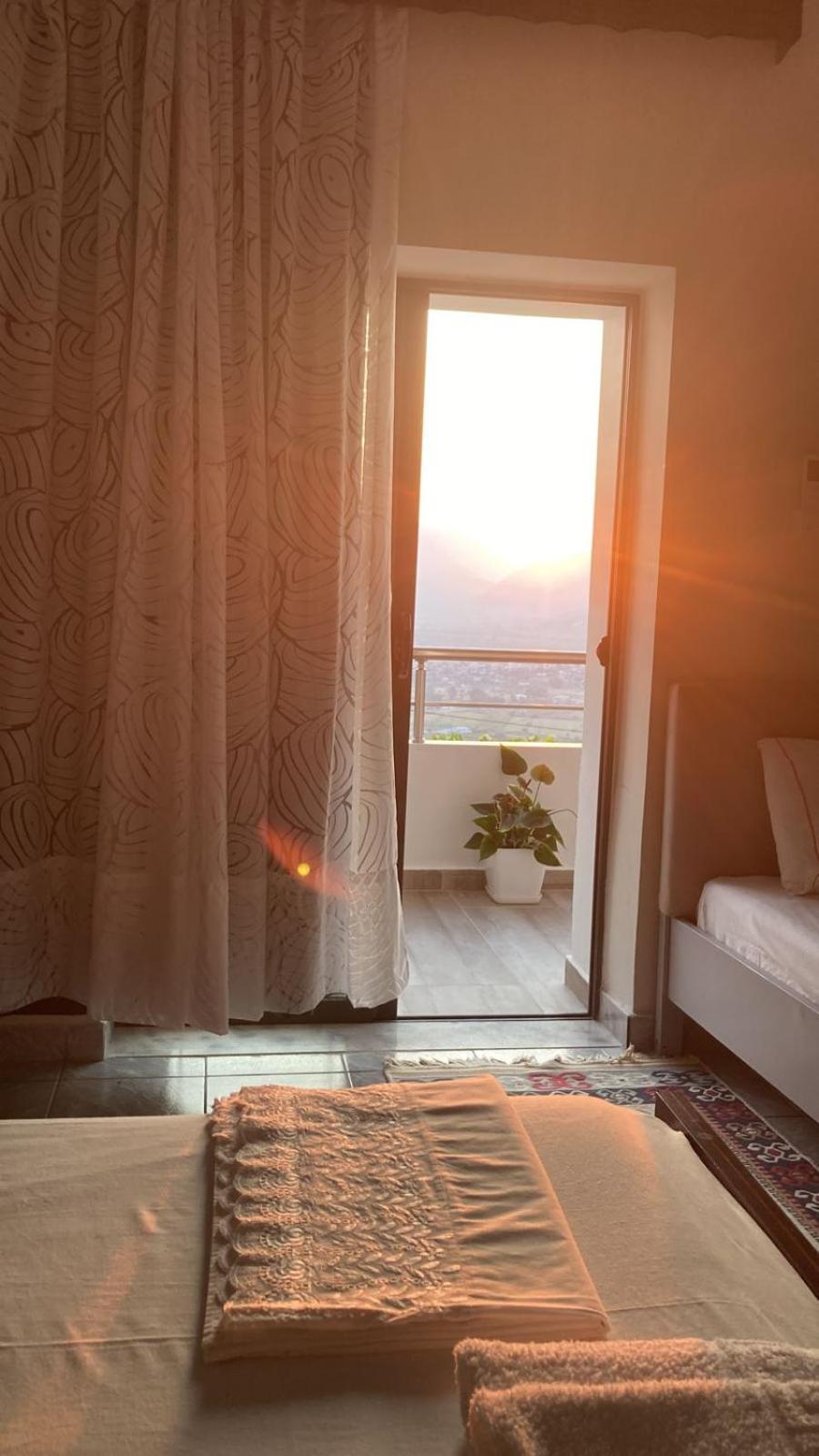 Akeron'S Rooms Sarandë Esterno foto